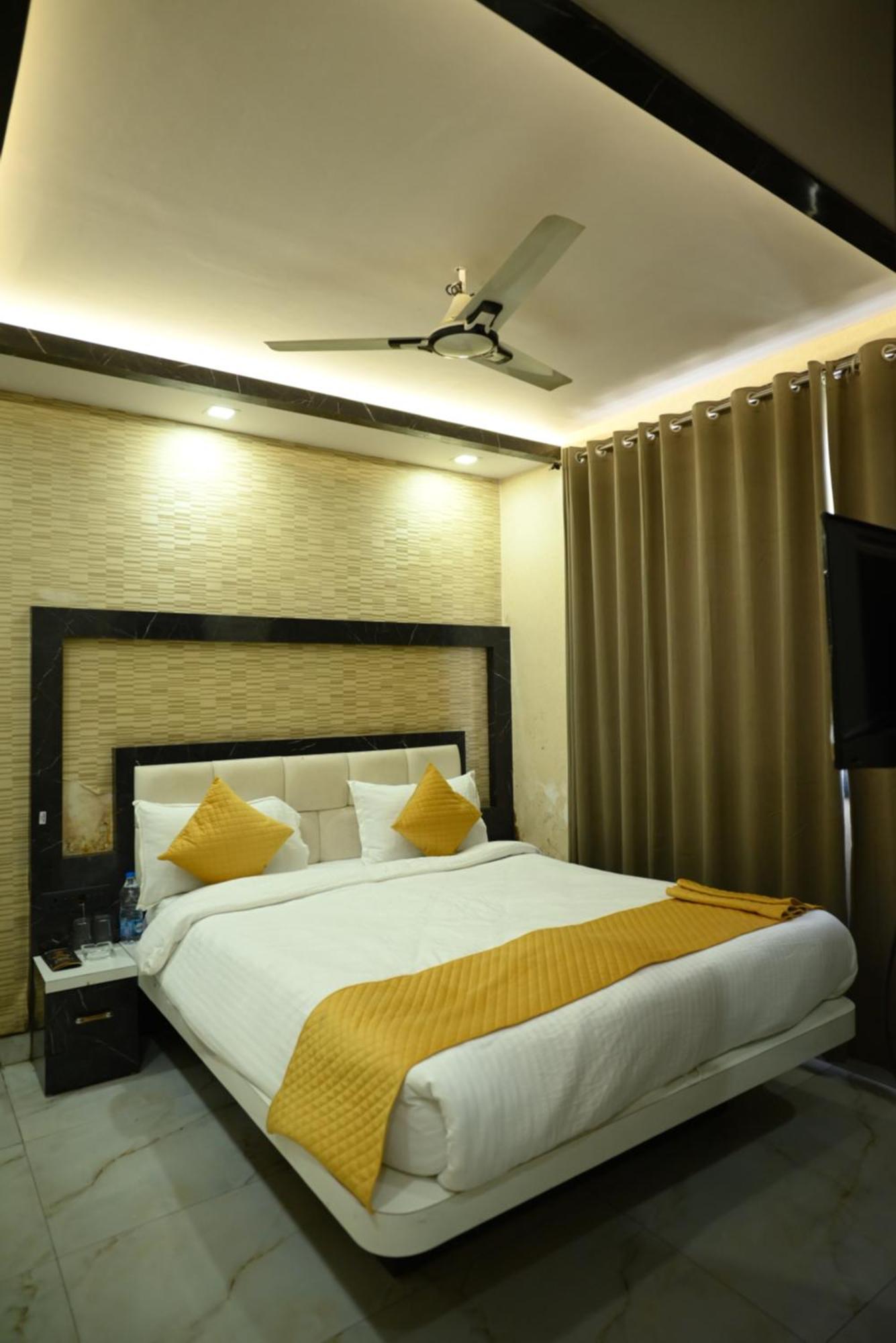 Kings Inn Hotel Ranchi Buitenkant foto