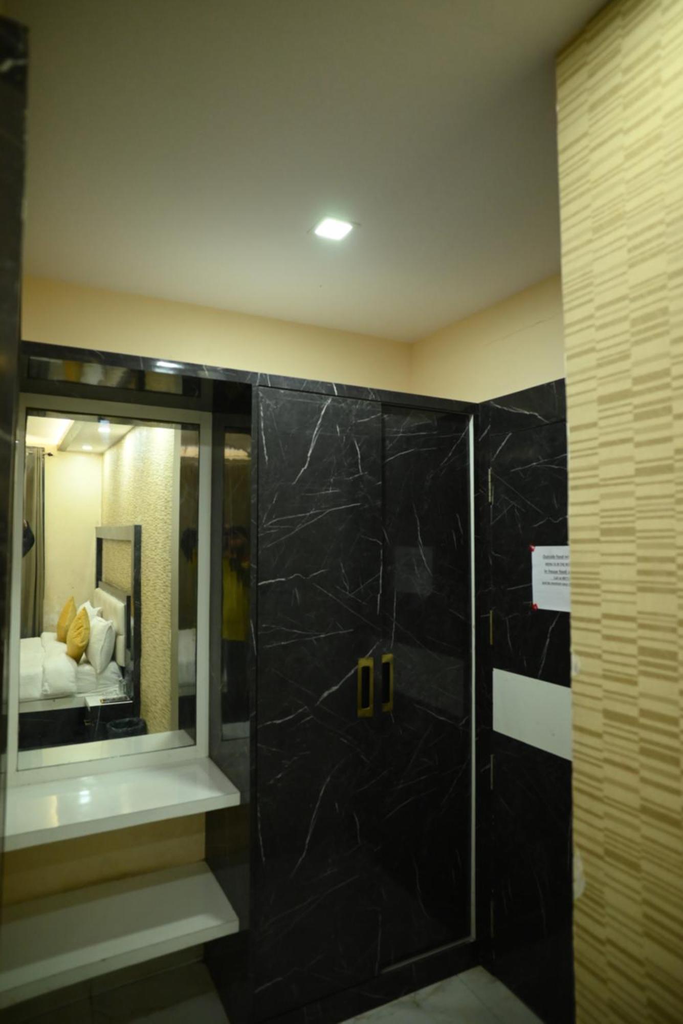 Kings Inn Hotel Ranchi Buitenkant foto