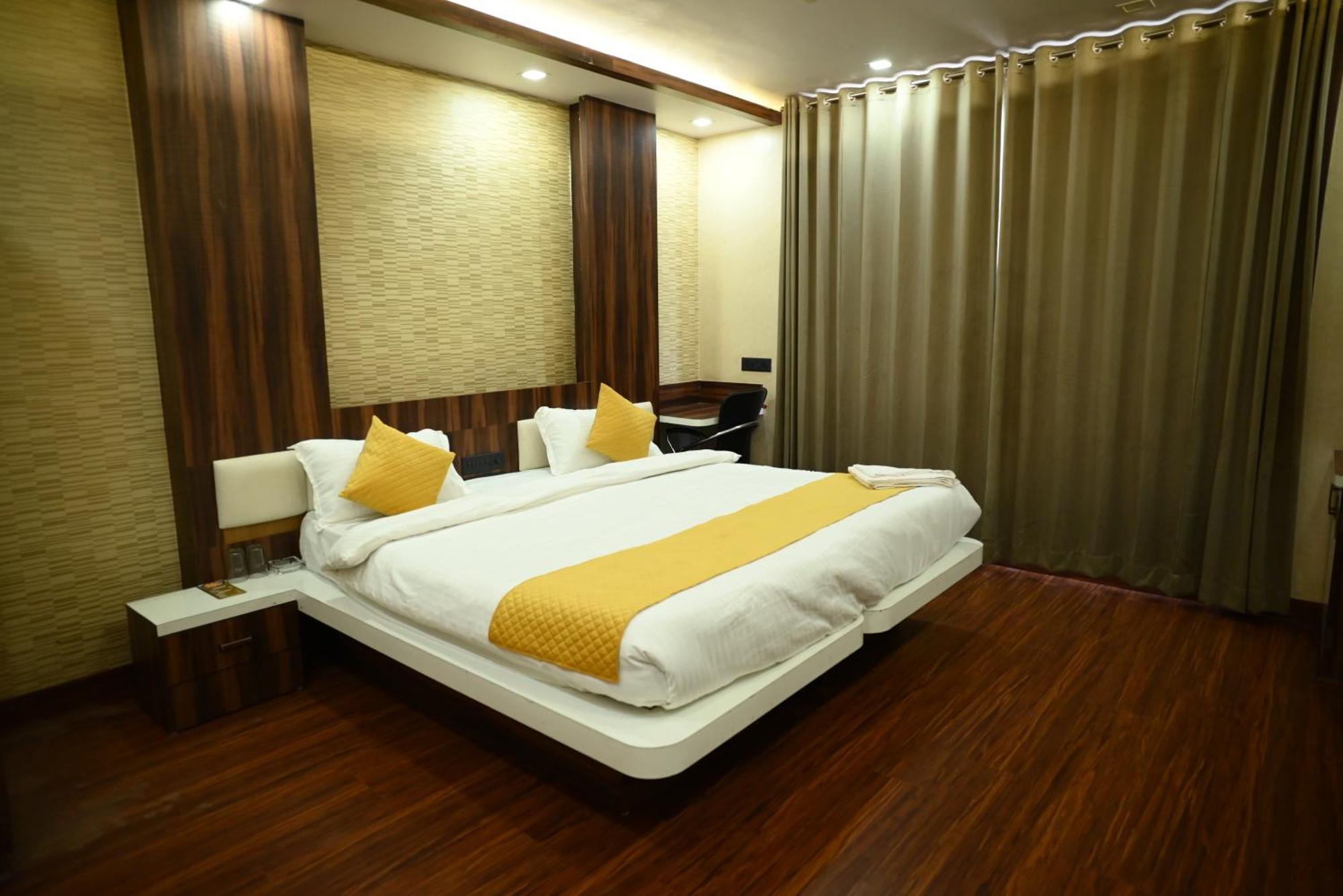 Kings Inn Hotel Ranchi Buitenkant foto
